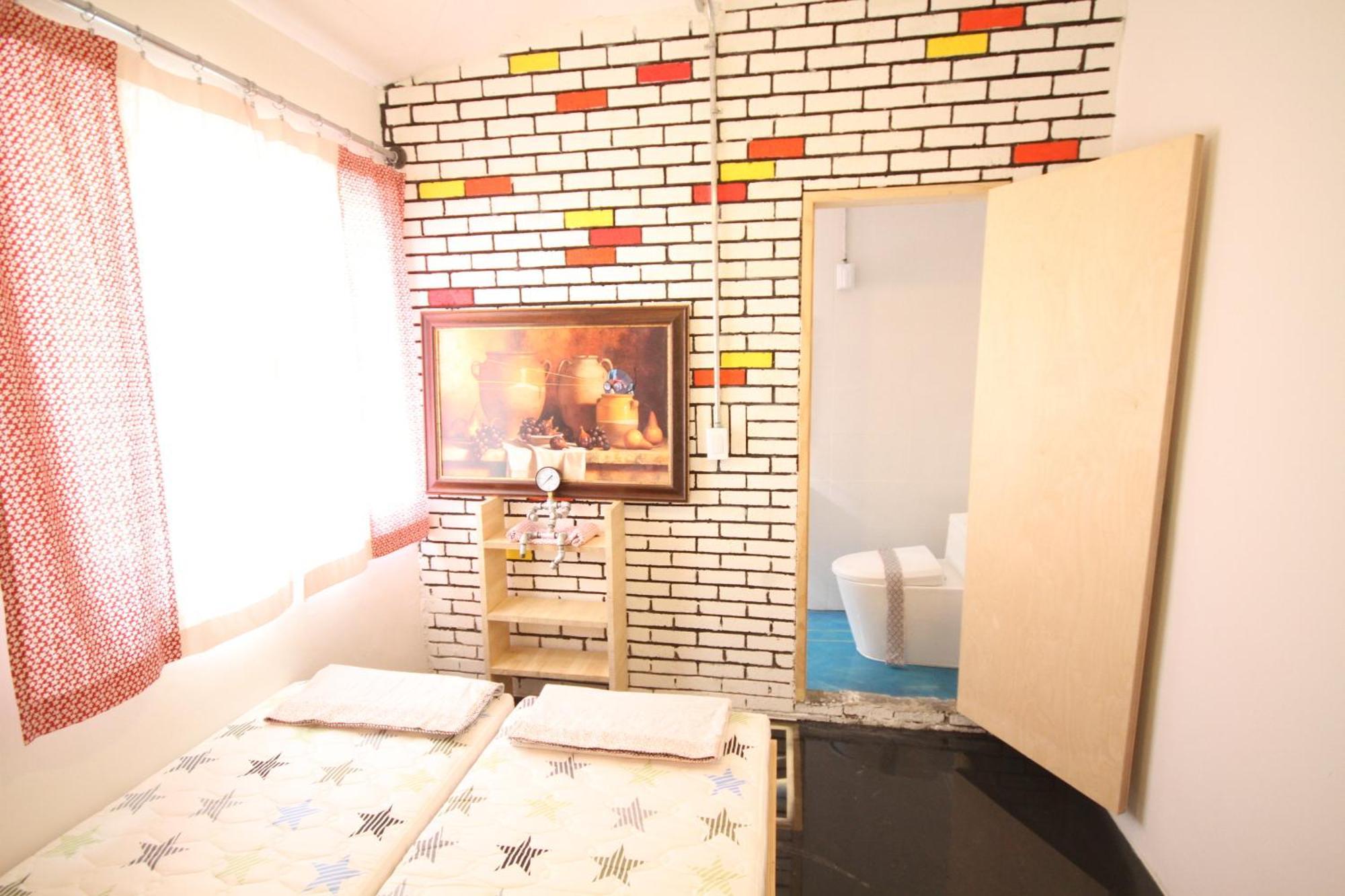 Bed in 4-Bed Mixed Dormitory Room